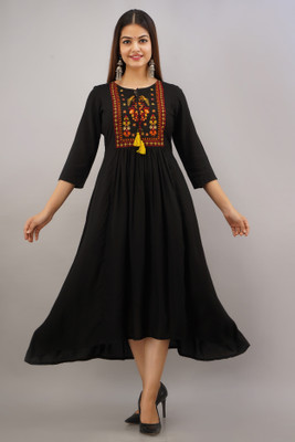 KIMAYRA Women Embroidered Anarkali Kurta(Black)