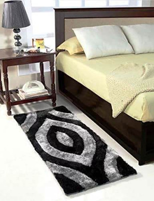 TIB Black, Grey Polyester Runner(2 ft,  X 5 ft, Rectangle)