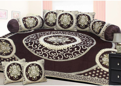Shivkirpa Velvet Abstract Diwan Set(Brown)