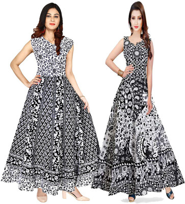 Shree Disha Flared/A-line Gown(Black, White)