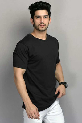 HEMJAS Striped Men Round Neck Black T-Shirt