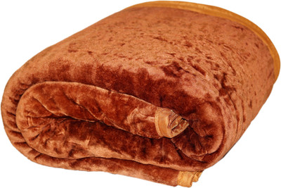GKM Self Design Single Mink Blanket for  Heavy Winter(Polyester, Gold)