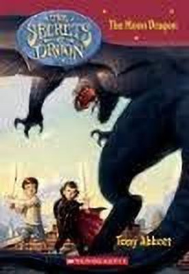The Moon Dragon(English, Paperback, Abbott Tony)