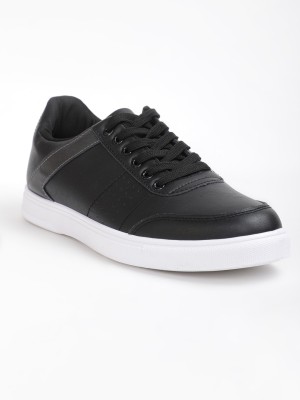 HIGHLANDER Sneakers For Men(Black , 9)