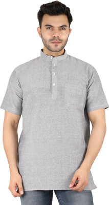 Latest Plus Men Solid Straight Kurta(Grey)