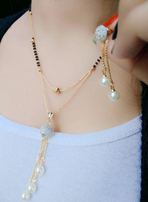 Bright STYLE Alloy Gold-plated Gold, Black, White Jewellery Set(Pack of 1)