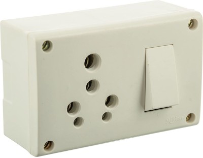 Hansh Switch Socket 16 A Five Pin Socket