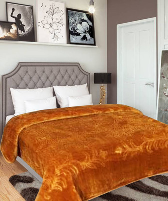 Oshano Floral Single Mink Blanket for  Heavy Winter(Polyester, Golden)
