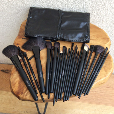 LARA KOSSLER MAKEUP TOOLS FOR GIRLS PU BAG EASY TO CARRY (24 BRUSH )..(Pack of 24)