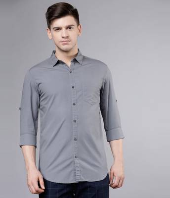 Men Slim Fit Solid Spread Collar Casual Shirt
