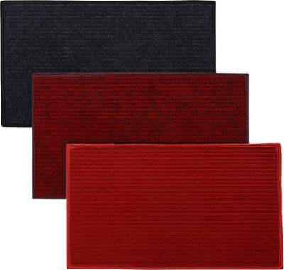 KUBER INDUSTRIES Microfiber Door Mat(Red & Maroon & Grey, Free, Pack of 3)