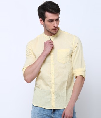 HIGHLANDER Men Solid Casual Yellow Shirt