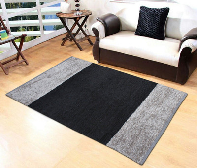 YELLOW WEAVES Black, Grey Polyester Carpet(3 ft,  X 5 ft, Rectangle)