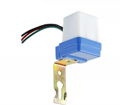 Quick Sense 220 Volt AC Auto Day/Night On and Off Photocell Lighting LDR Sensor Switch Smart Switch(White)