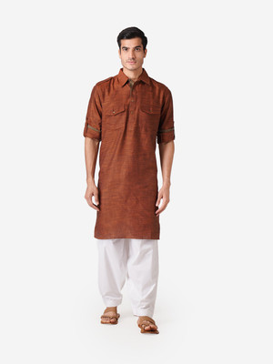 Zois Men Solid Straight Kurta(Brown)