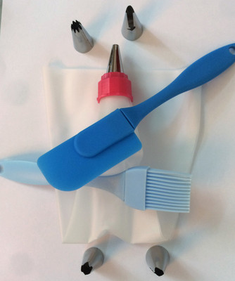 smile4u Icing Couplers WSAD-55 with Silicon RD-4 Flat Pastry Brush (5xvs) Kitchen Tool Set(Baking Tools)