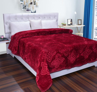 HOMECRUST Self Design Single Mink Blanket for  Mild Winter(Polyester, Maroon)