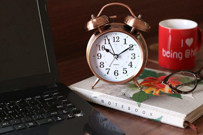 divinezon Analog Copper Clock