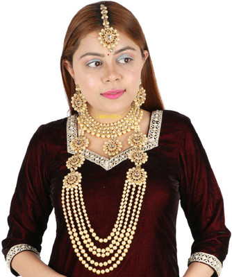 URBANELA Alloy Gold-plated Gold, White, Bronze Jewellery Set(Pack of 1)