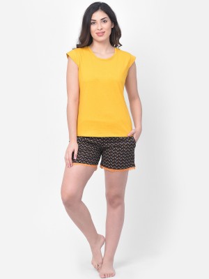 Clovia Women Printed Black, Yellow Top & Shorts Set