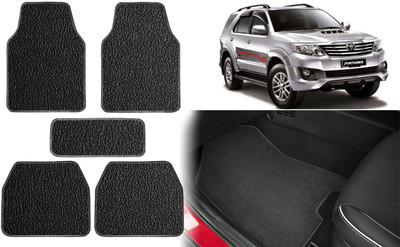 Selifuar PVC, Rubber Standard Mat For  Toyota Fortuner(Black)