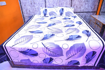 Radhe Vrinda 200 TC Cotton Double Printed Flat Bedsheet(Pack of 1, Multicolor)
