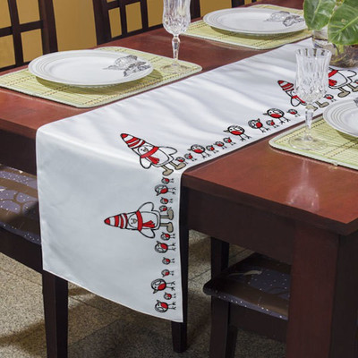 right White 183 cm Table Runner(Satin)