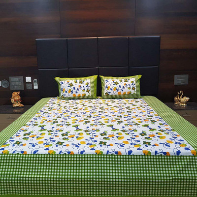 AGASTYA TRADING Cotton Double Flat 220 TC Printed Bedsheet(Pack of 1, Green, White)