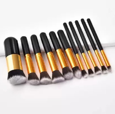 Love Nature Cosmetikaa Black Foundation Brush With Set of 11 Black Makeup Brush(Pack of 11)