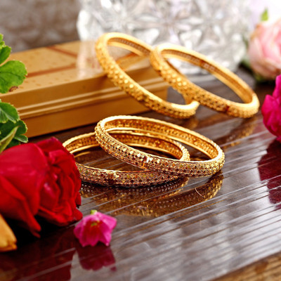 VIGHNAHARTA Alloy Gold-plated Bangle