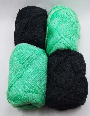 STATIONARY VILLA 3_PLY_KNITTING_WOOL_GREEN_BLACK_SET OF 4