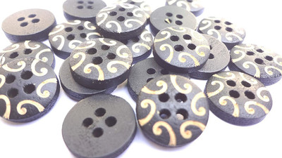 greengrow Wooden Buttons 4 Holes Round Shape Flower Print Buttons for Sewing, Craft and Embroidery (25Pieces, 1.2 CM, 12 MM mm) Wooden Buttons(Pack of 25)