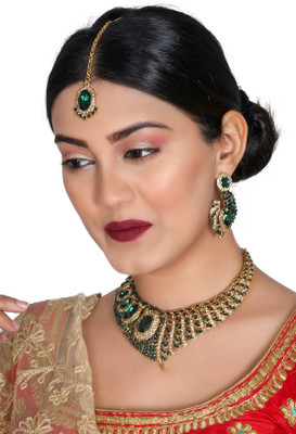 VATSALYA creation Alloy Gold-plated Green Jewellery Set(Pack of 1)