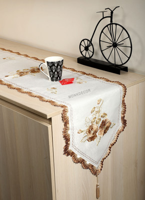 DECOLOGY Gold 177 cm Table Runner(Cotton)