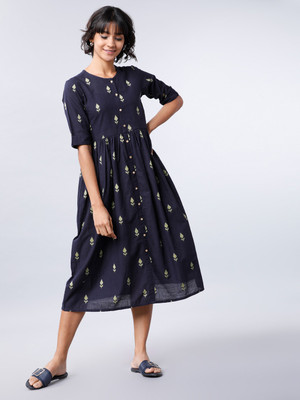 Vishudh Women Fit and Flare Multicolor Midi/Calf Length Dress