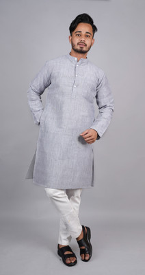 Latest Plus Men Solid Straight Kurta(Grey)