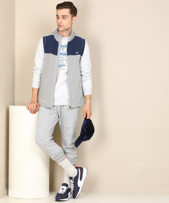 Wildcraft Men Colorblock Casual Jacket For Rs. 719 @ 70 %