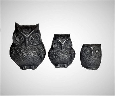 Inara Creation Owl Bird Decorative Showpiece - Set of 3 Owl Decorative Showpiece  -  10 cm(Polyresin, Black)