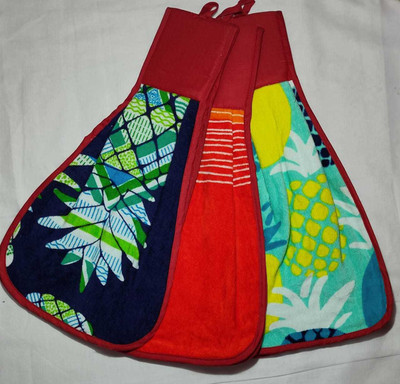 Diamond Multiple Store Cotton 300 GSM Hand Towel(Pack of 3)