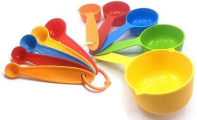 FuerDanni Plastic Kitchen Cooking and Baking Measurement Measuring Cups and Spoons Multi color - Set of 10 Measuring Cup Set(250 ml)