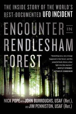 Encounter in Rendlesham Forest(English, Paperback, Pope Nick)