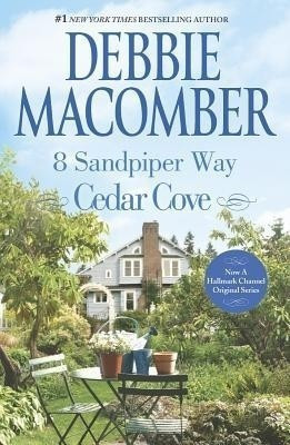 8 Sandpiper Way(English, Paperback, Macomber Debbie)