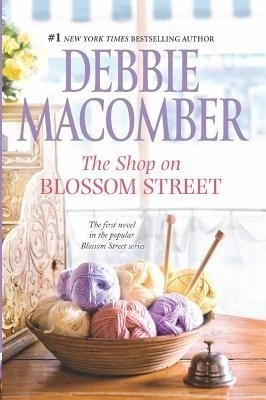 Shop on Blossom Street(English, Paperback, Macomber Debbie)