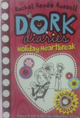 Dork Diaries: Holiday Heartbreak(English, Paperback, Russell Rachel Renee)