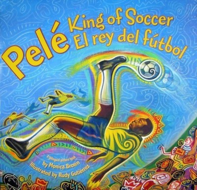 Pele, King of Soccer/Pele, El Rey del Futbol(English, Hardcover, Brown Monica)