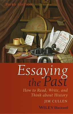 Essaying the Past(English, Paperback, Cullen Jim)