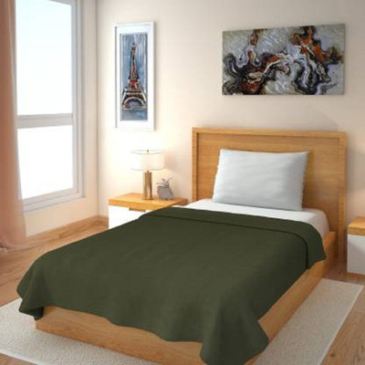 Unique Style Solid Single Fleece Blanket for  AC Room(Polyester, Green)