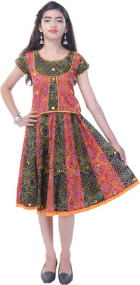 

Soundarya Girls Top and Skirt Set(Multicolor Pack of 1