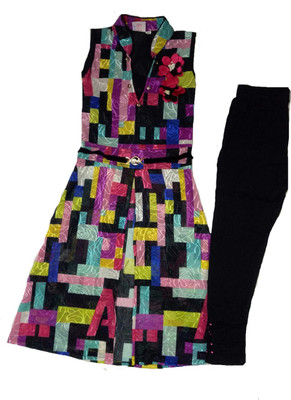 

Kid n Kids Girls Kurti and Legging Set(Black Pack of 1