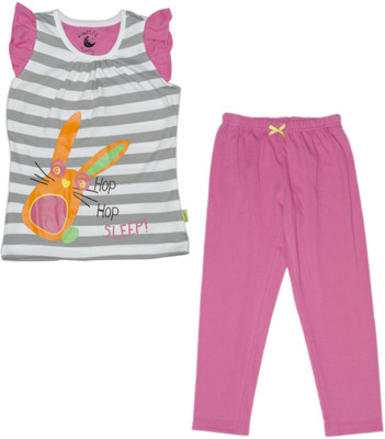 

Mackly Kids Nightwear Girls Printed Cotton(Grey Pack of 1, Grey white